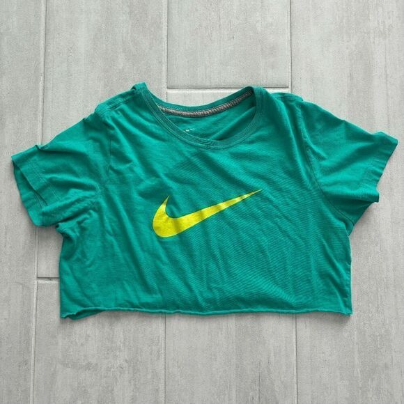 Nike Slim Fit Cropped Tee 100% Cotton Teal Swoosh Round Neck XL Gym Lifting Run - Picture 1 of 4